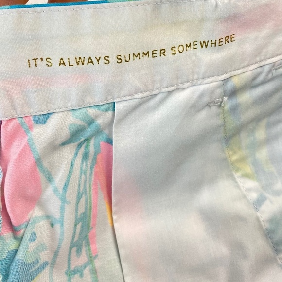 LILLY PULITZER - The Jayne Short 7” inseam in Beach and Bae Print Size 2 - Picture 7 of 9